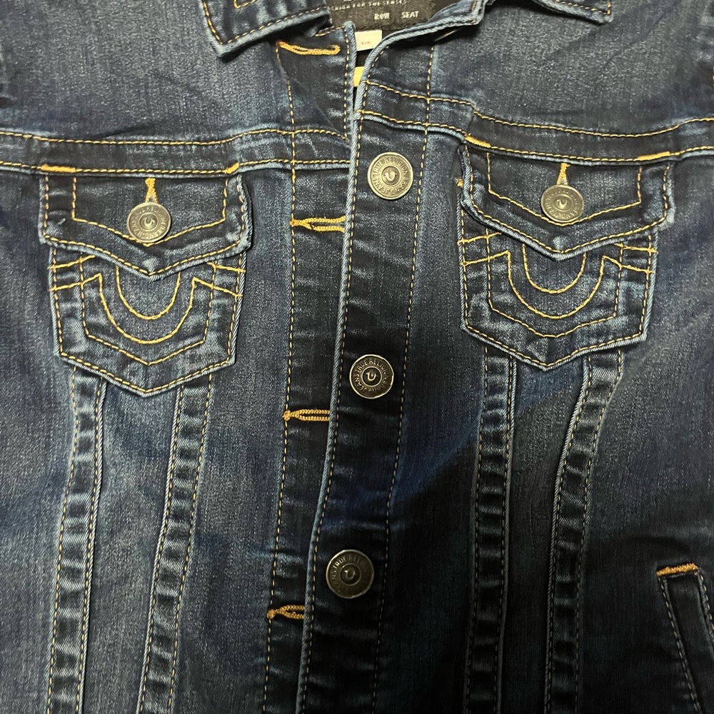 Jean jacket - Picture 2 of 4